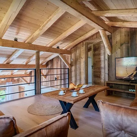 Amontis - Ovo Network Chalet